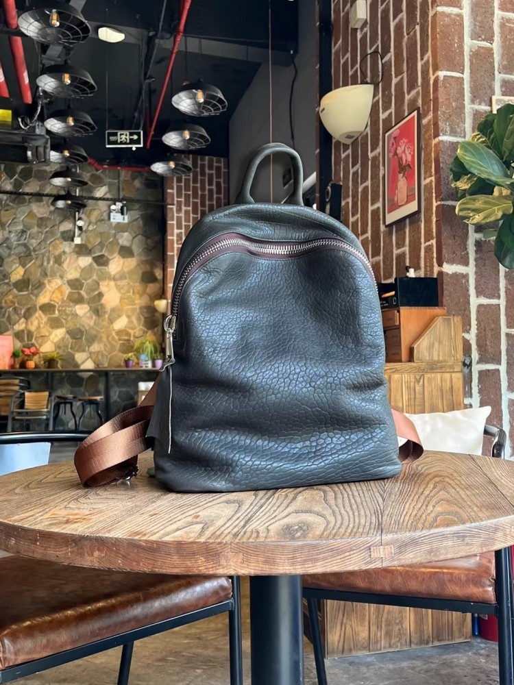 Soft Natural Sheepskin Casual  - Genuine Leather Backpack 评论和价格