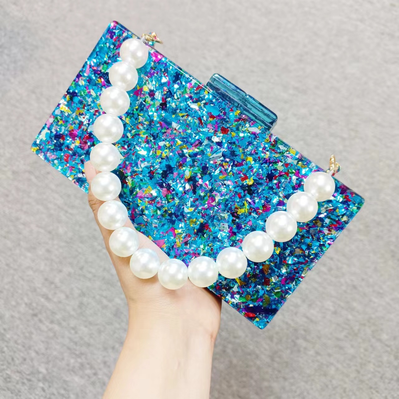 Luxury Acrylic Beaded Clutch B - Luxury Bags Green 评论和价格