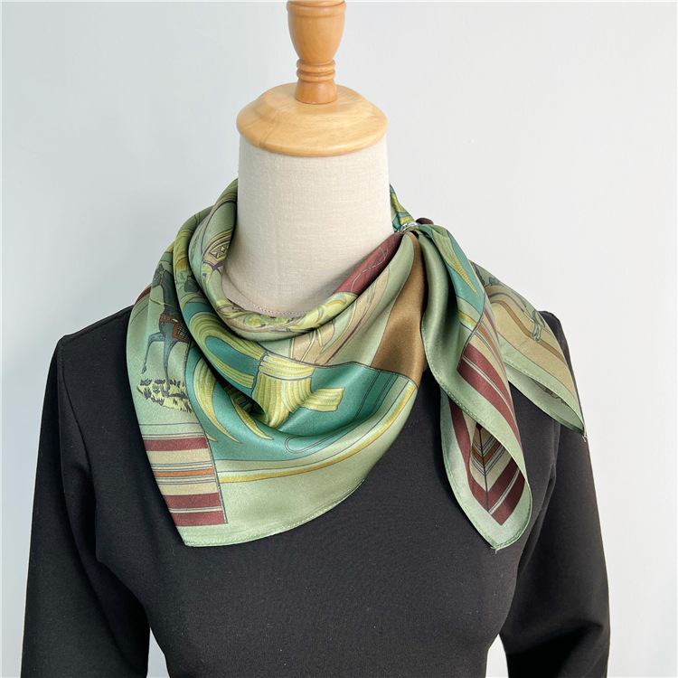 Small Mulberry Silk Scarf 65CM - Luxury Bags Green 评论和价格