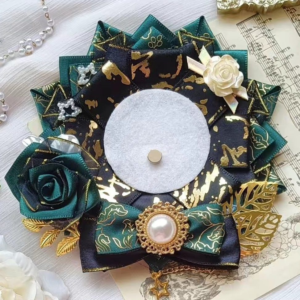Green Ribbon Badge Rosette. Lu - Luxury Bags Green 评论和价格